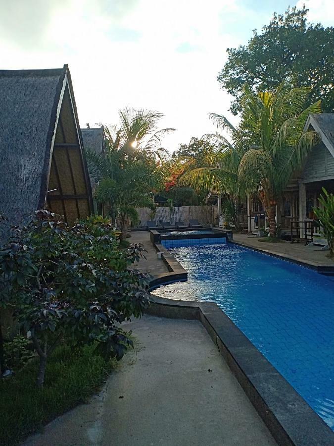 Youpy Bungalows Gili Islands Exterior photo