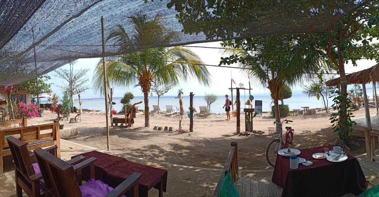 Youpy Bungalows Gili Islands Exterior photo